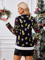 Casual Crewneck Knit Sweater �Santa Claus Enjoying a Beer