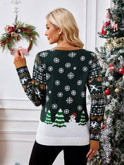 Crewneck Casual Embroidered Knit Sweater �Winter Snow Scene