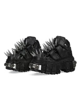 Black Thick Sole Spiked Rivet Motorcycle Boots