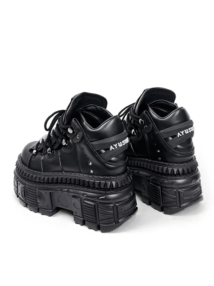 Woman Sneaker