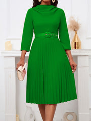 Elegant Solid Color Pleated Dress with Belt