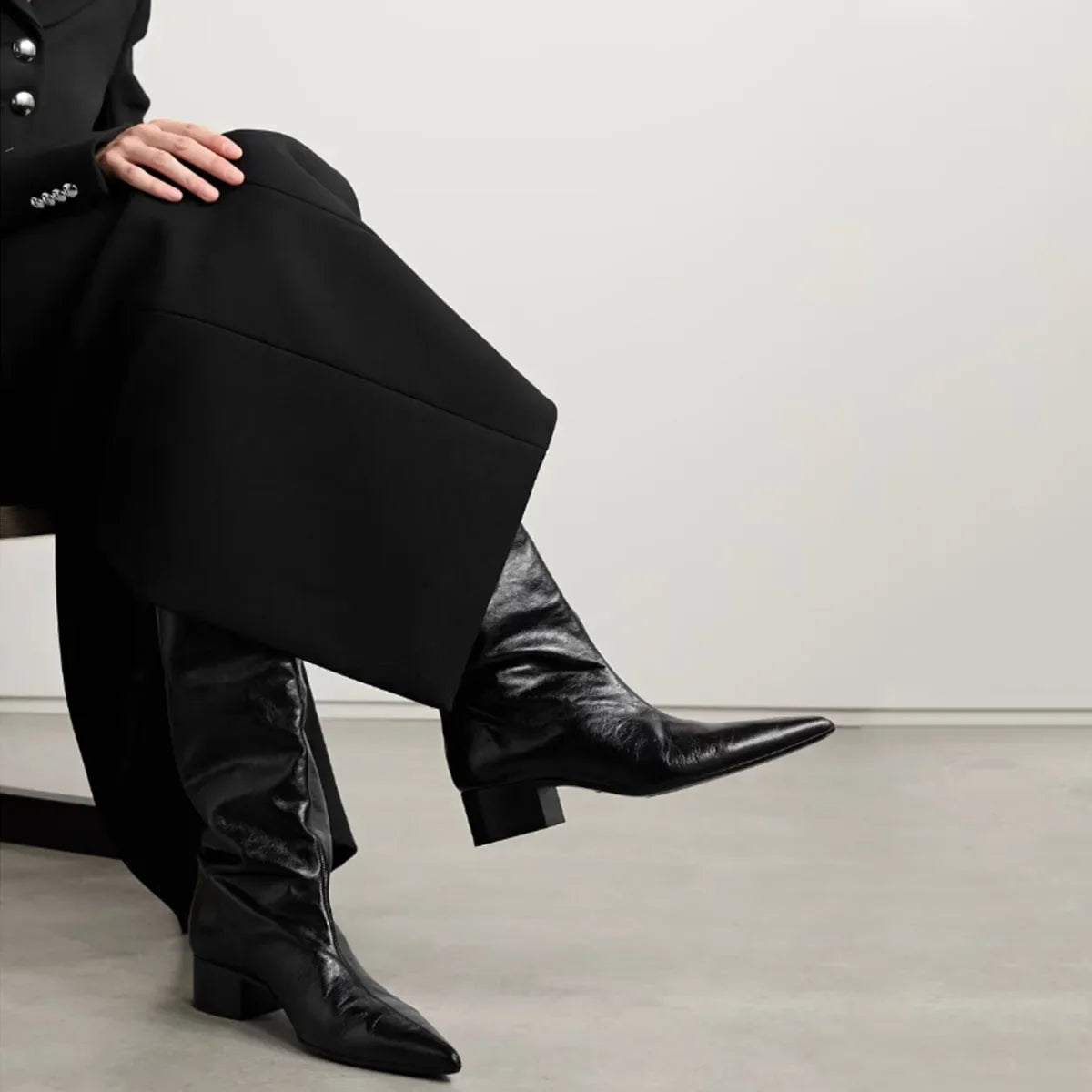 Autumn Black cowhide Modern Boots