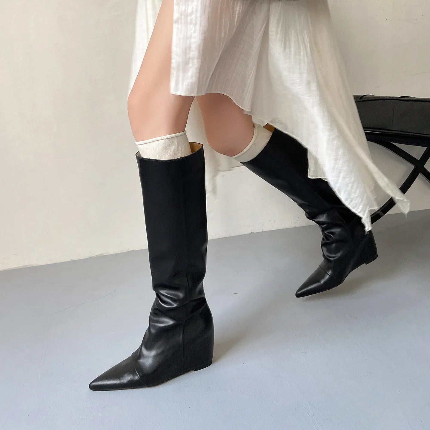 Autumn Cow suede Wedges Modern Boots