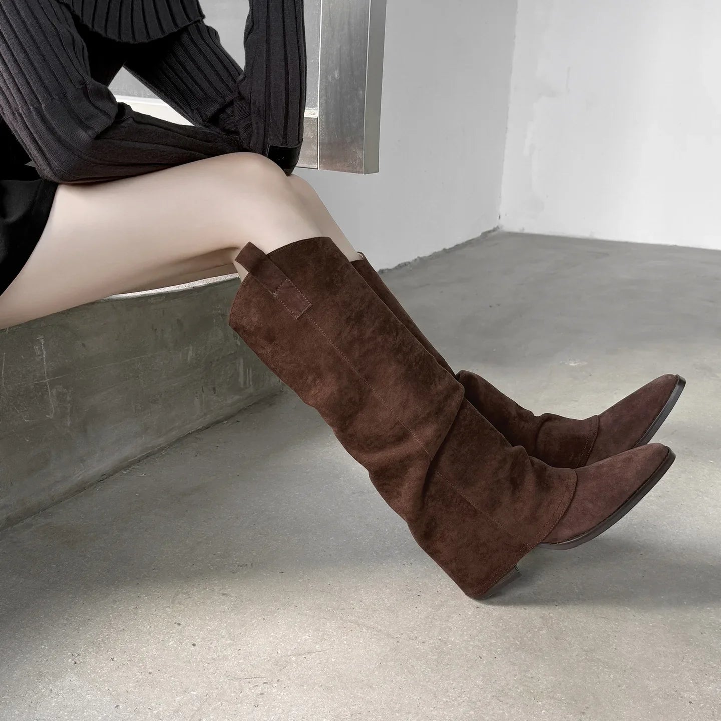 Autumn Sheep suede Trouser legs Boots