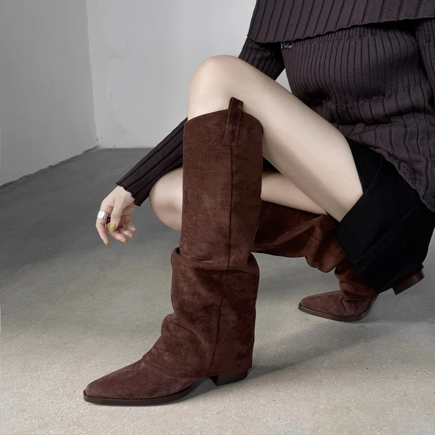 Autumn Sheep suede Trouser legs Boots