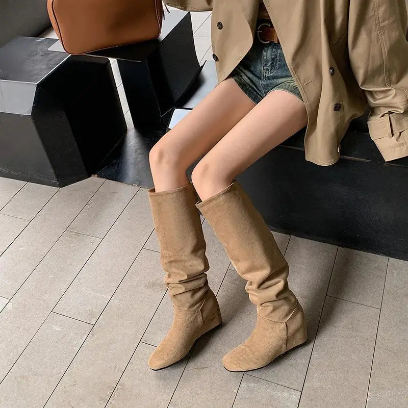 Autumn apricot suede Increased Internal Modern Boots