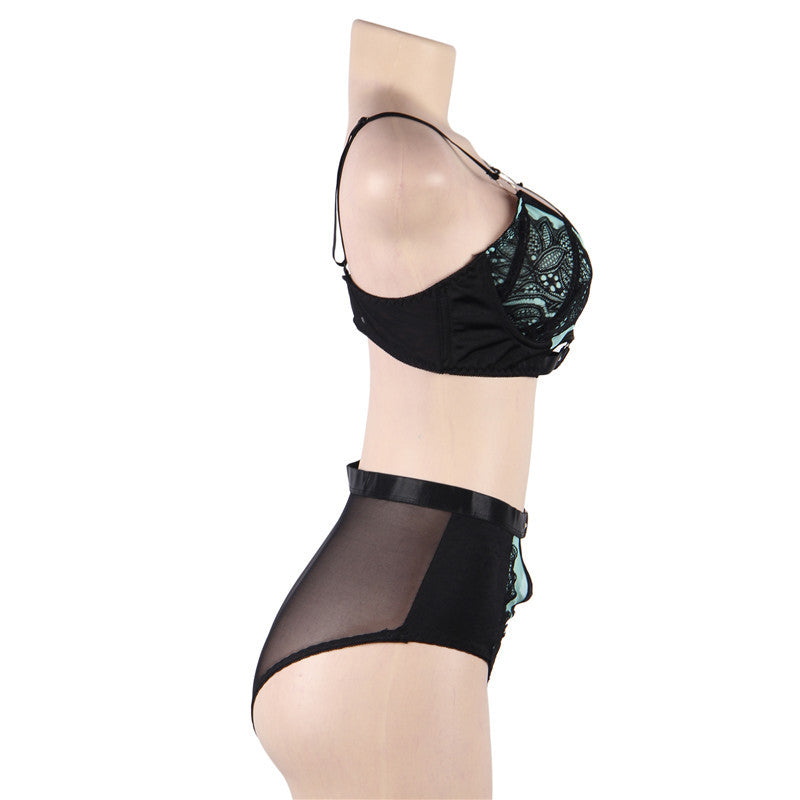 Latina Sexy Lace Lingerie Set Naughty mature lingerie mom