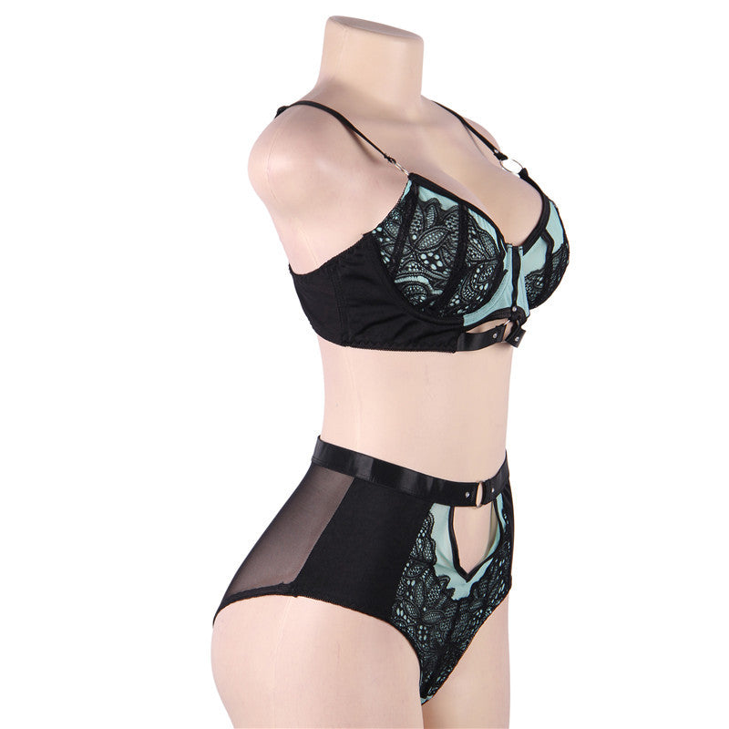 Latina Sexy Lace Lingerie Set Naughty mature lingerie mom