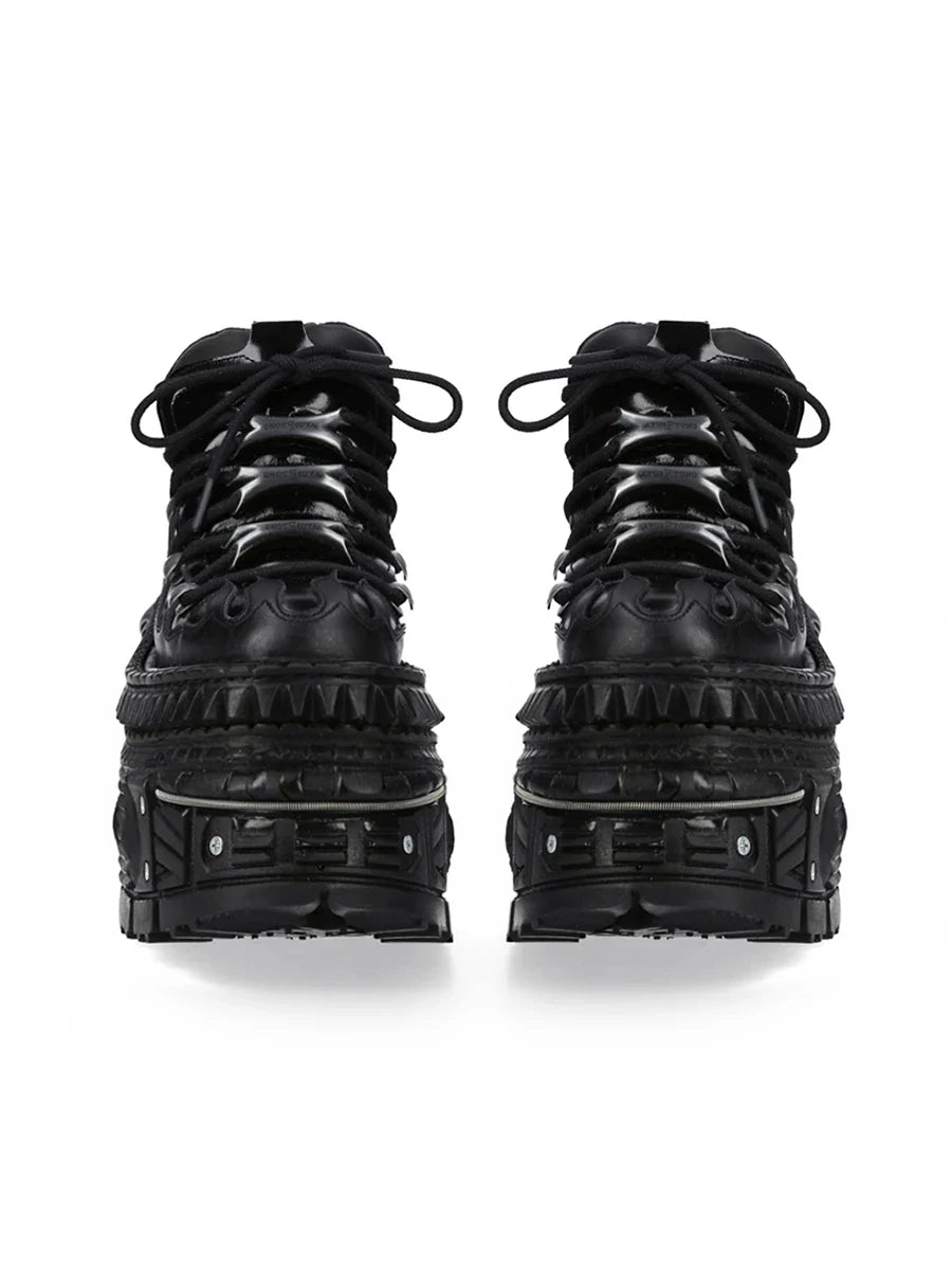 Strappy platform Sneaker