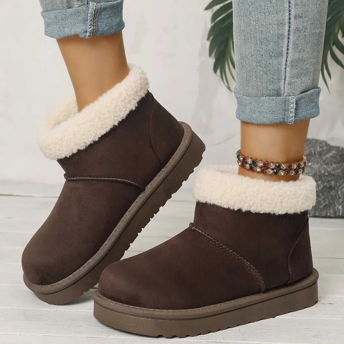 Winter Round Head Flat with Warm and Comfortable Non-slip Snow Boots