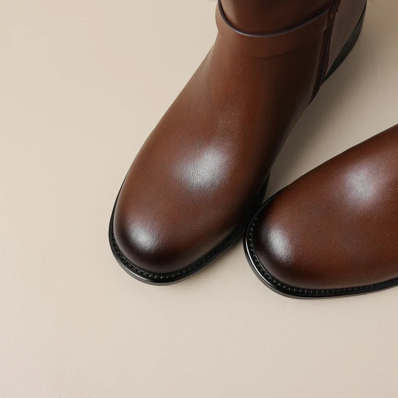 Women's Autumn/Winter Round Head Metal Belt Buckle Leather Cowhide Retro Mid Heel Extra Large Leg Motorcycle Short Boots