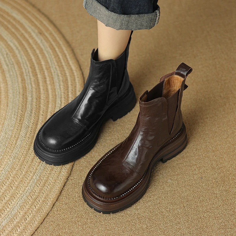 Women's autumn and winter genuine leather sheepskin round toe mid heel retro and calf Chelsea short Boots
