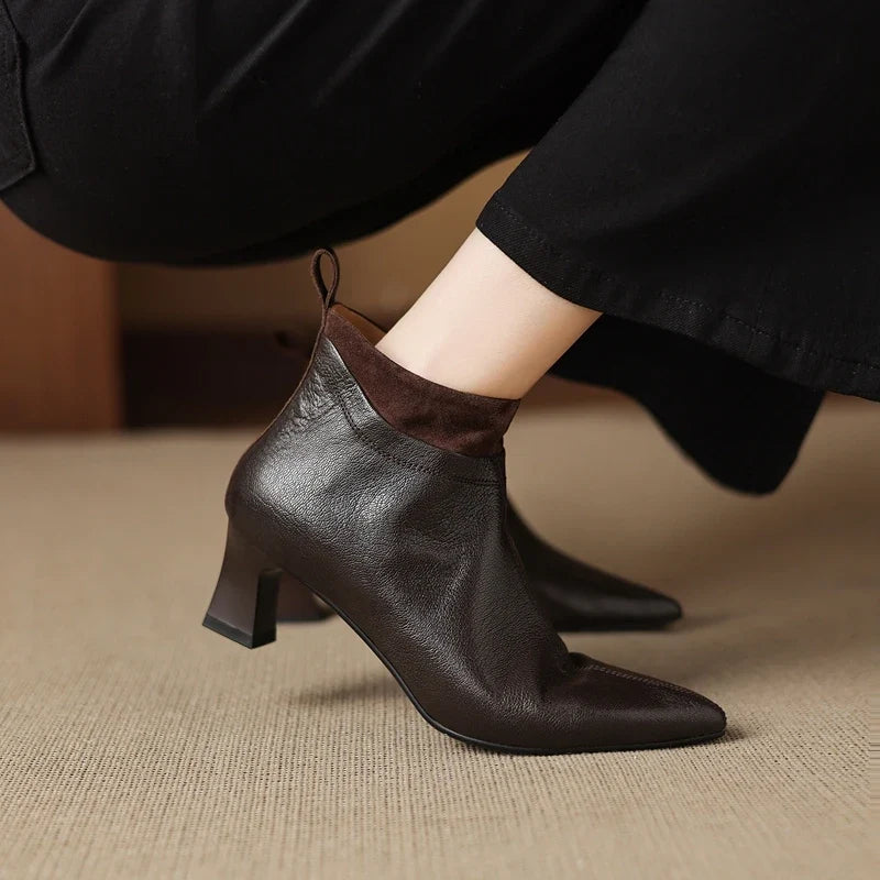 Women's autumn and winter leather sheepskin pointed high-heeled side zipper retro western Chelsea short Boots