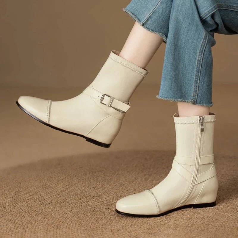 Women's genuine leather cowhide round toe with raised buckle