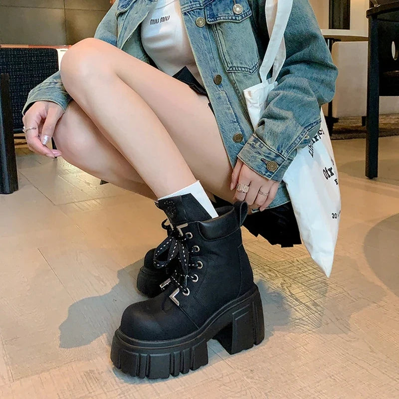 Women's style can be worn twice with leather round toe high heels