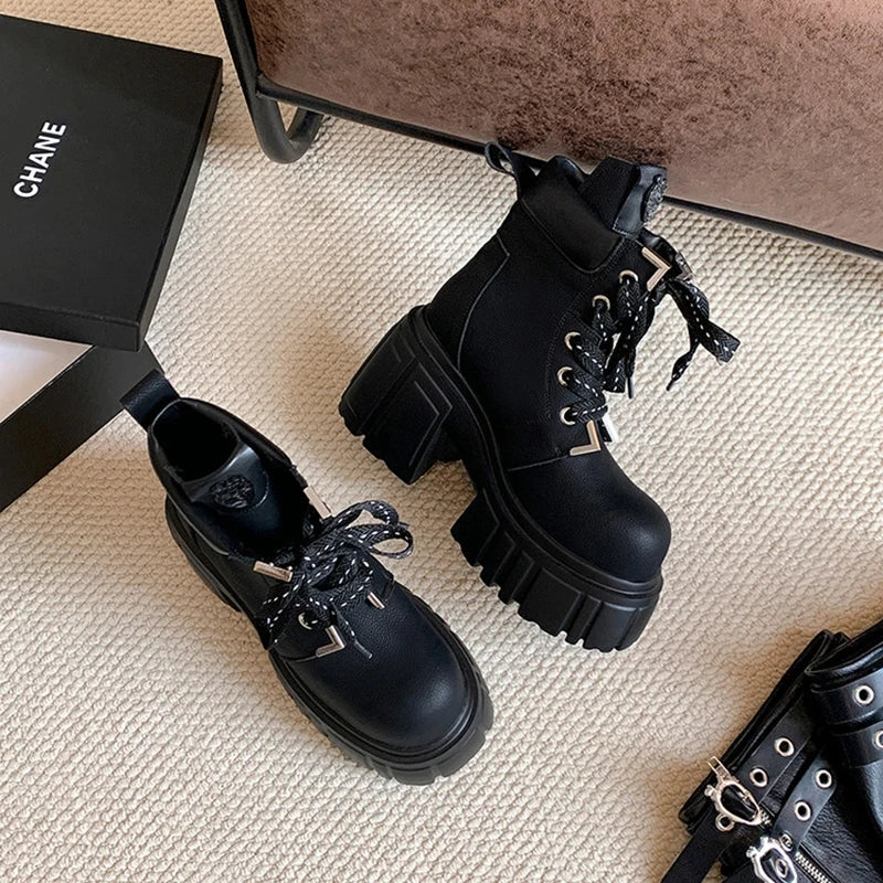 Women's style can be worn twice with leather round toe high heels