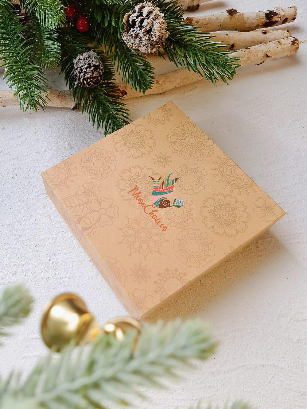 Resin Pressed Flower Necklaces - Gold Foil Tulip & Ferns